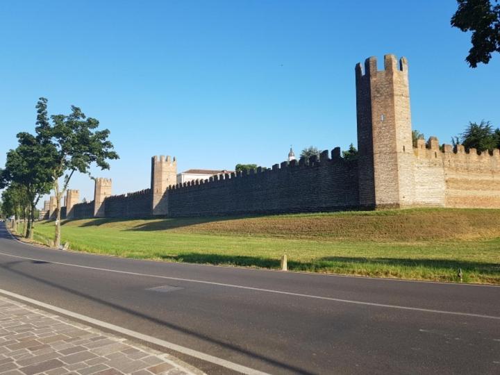 Ostello Citta' Murata Montagnana  Exterior photo